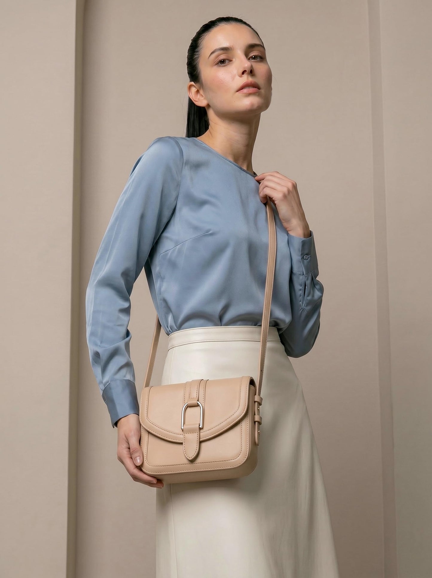 MORU Aurelia Saddle Crossbody Bag for Women | Crossbody Purse | Structured Crossbody Bags for Women Stylish | Adjustable Shoulder Strap