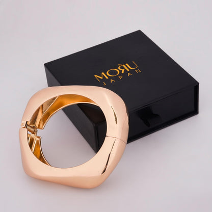 MORU Quadra Geometric Kada Bangle for Women | Bold Openable Bracelet | Fashion Jewellery for Parties, Weddings & Gifting