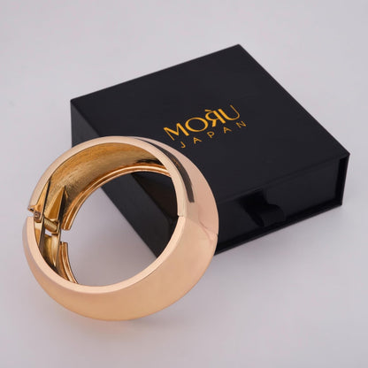 MORU Hikari Wide Kada Bangle for Women | Minimal Flat Openable Bracelet | Fashion Jewellery for Parties, Weddings & Gifting