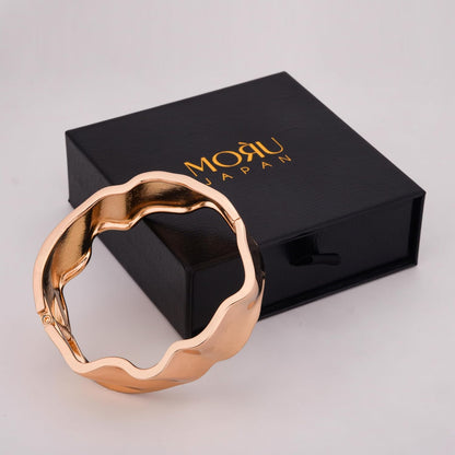 MORU Wavecrest Sculpted Kada Bangle for Women | Wide Openable Bracelet | Fashion Jewellery for Parties, Weddings & Gifting