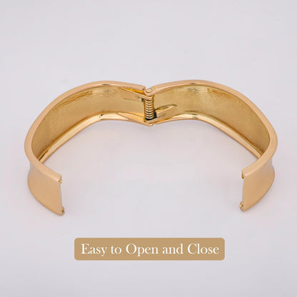 MORU Ovalis Kada Bangle for Women | Sleek Openable Bracelet | Fashion Jewellery for Weddings, Parties & Gifting