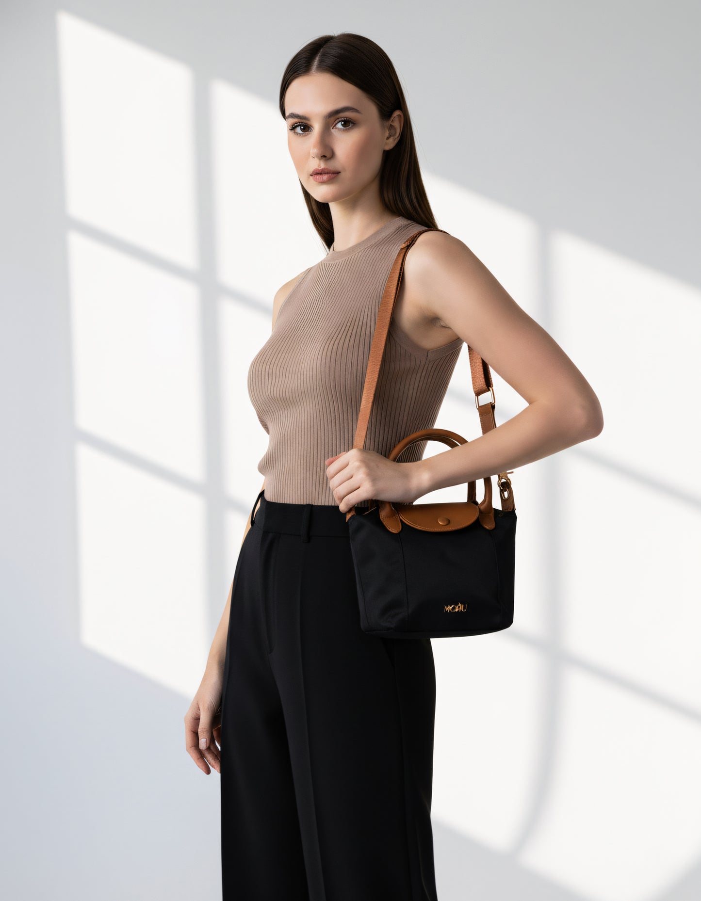 Luma Sling Bag
