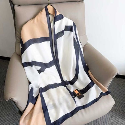 MORU Kyoto Minimalist Women’s Gridline Scarf